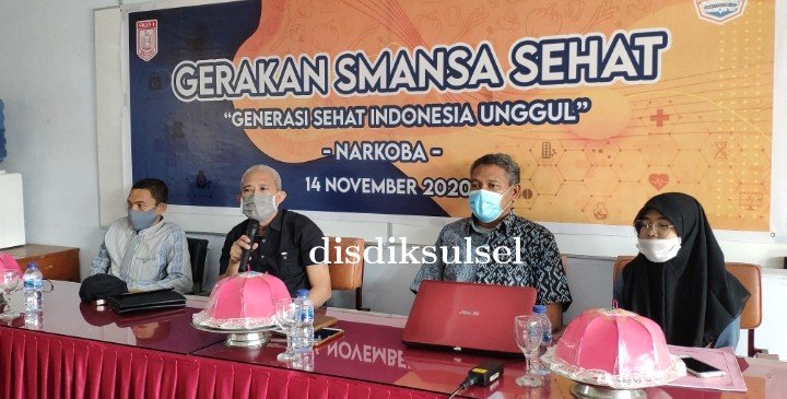 Osis SMAN 1 Soppeng Memperingati Hari Kesehatan Nasional dengan Gerakan Smansa Sehat